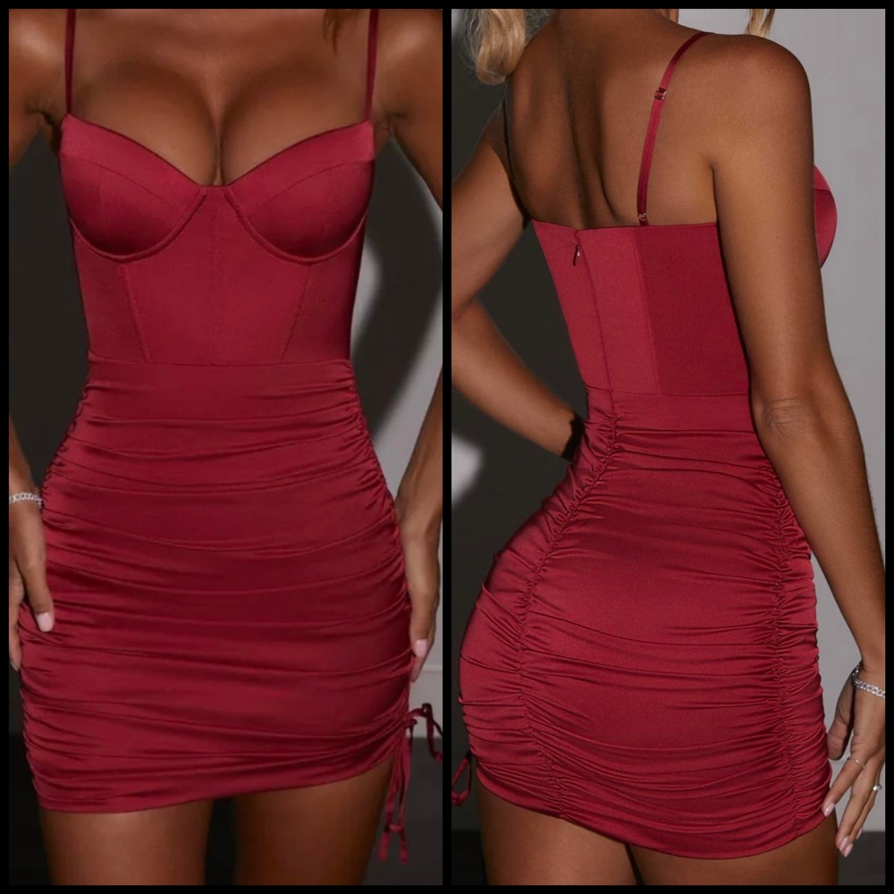Elegant Red Ruched Bodycon Dress